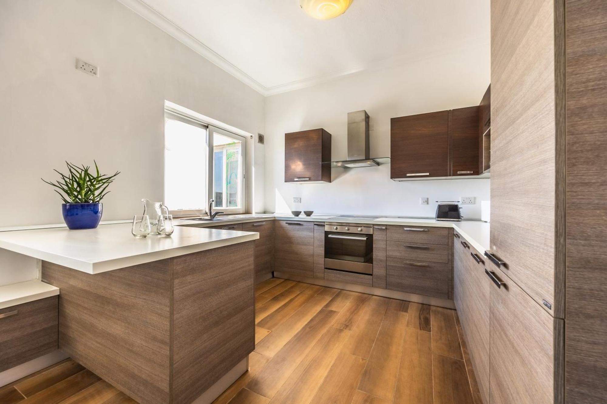 슬리에마 Stunning - Seaview Penthouse 3-Bed + Parking 아파트 외부 사진