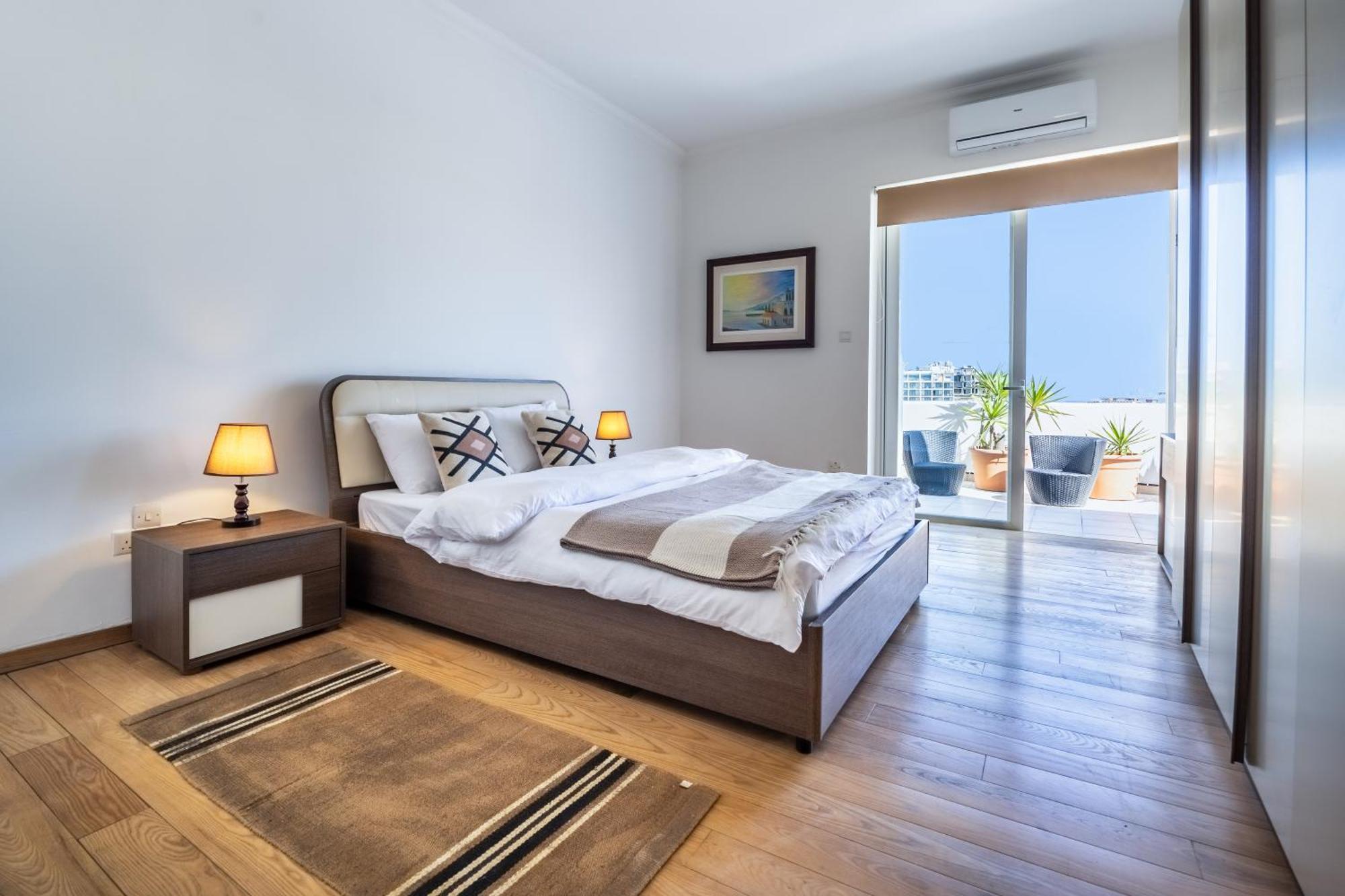 슬리에마 Stunning - Seaview Penthouse 3-Bed + Parking 아파트 외부 사진
